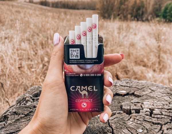 Camel Compact Ruby cigarettes