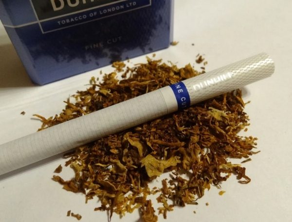 Dunhill FC Master Blend cigarette