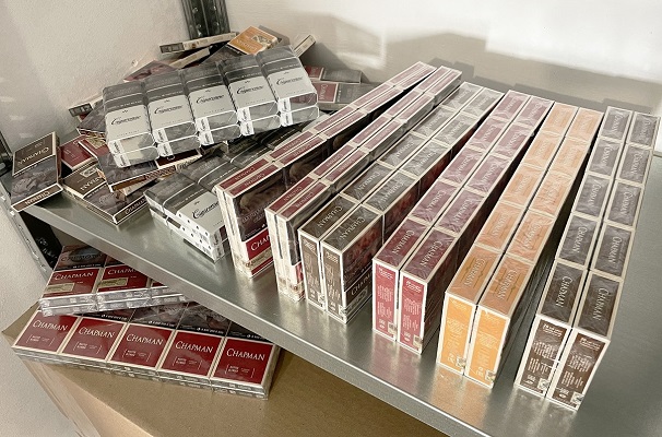 glass cigarette tray GlassWorld Diamond Cut Glass Ashtray for Home, Office and Hotel, Cigarette  Ash Collection Smoking Tray